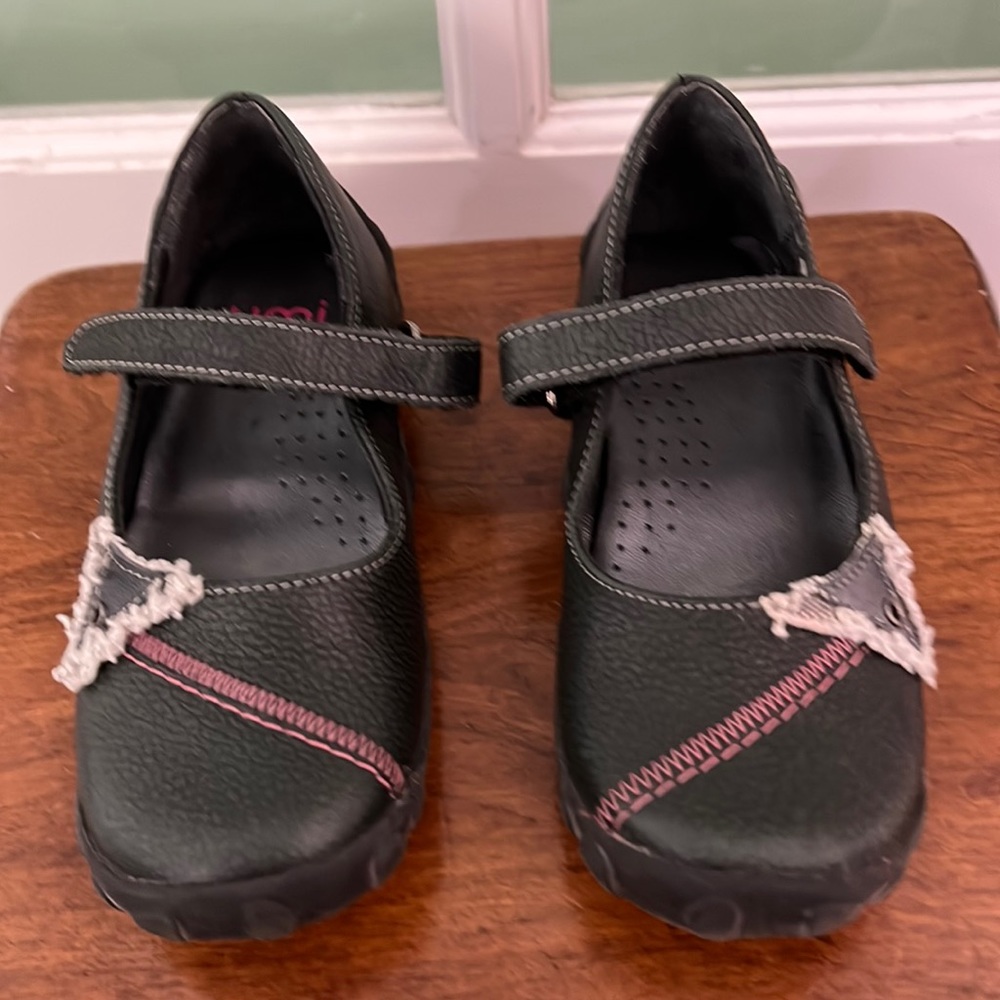 Umi Girl’s Leather Mary Jane Shoes Size 28 10.5(US)